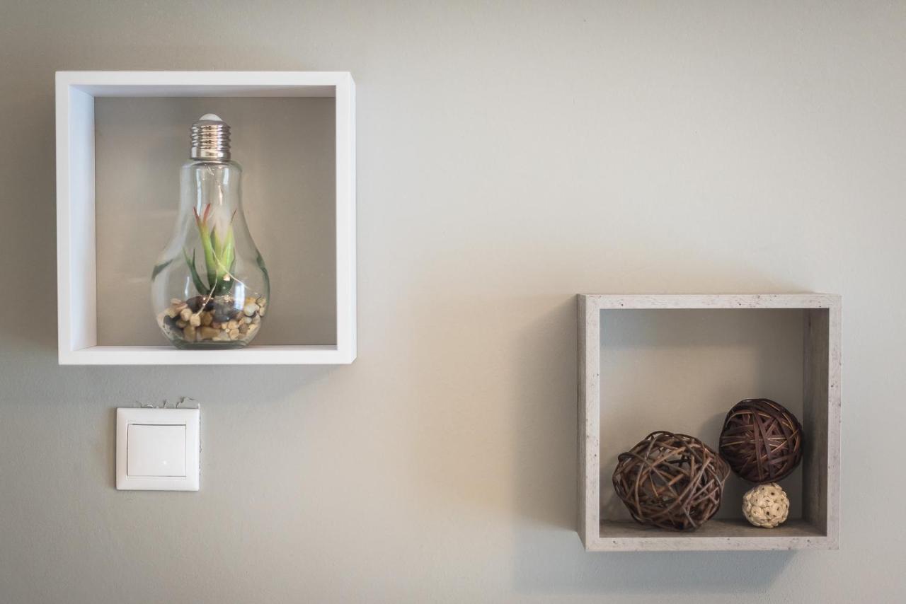 Modern City Apartment By Cloudkeys Athena Bagian luar foto